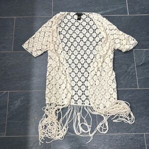 House of Harlow 1960 Ivory Crochet kimono